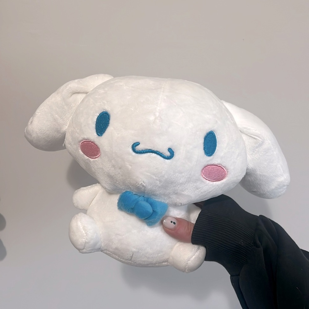 Cinnamoroll Plushie ✨